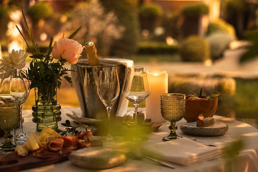 Diner romantique au jardin Baumaniere