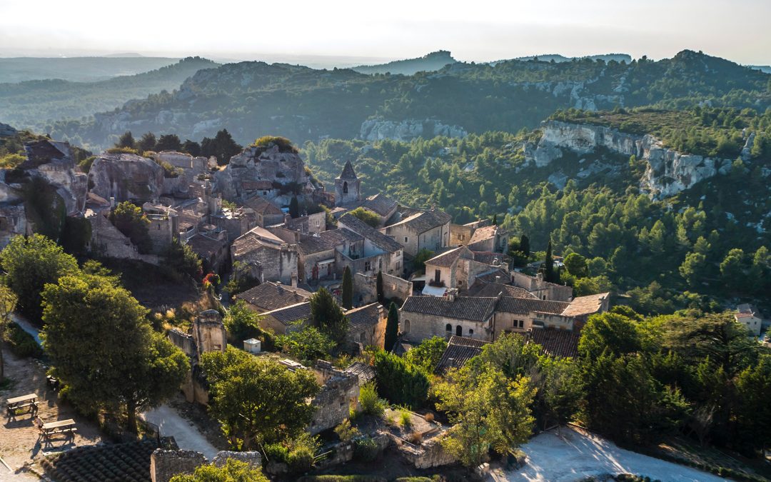 Visiter les Baux-de-Provence : guide itinérant